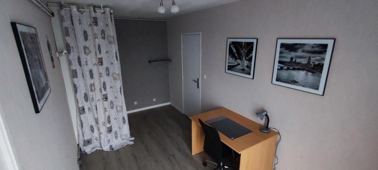 Chez Romain, Appartement Proche Commerces Et Centre Ville Avec Wifi Verdun-sur-Meuse Buitenkant foto